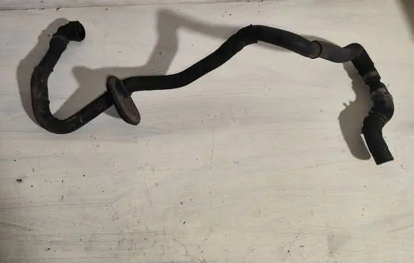 Audi A6 S6 C6 4F Engine coolant pipe/hose 4f0819344