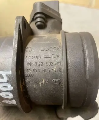 Audi A4 S4 B7 8E 8H Mass air flow meter 074906461B 0281002461