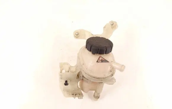 Mercedes-Benz C W205 Coolant expansion tank/reservoir 2762000000 2762000440