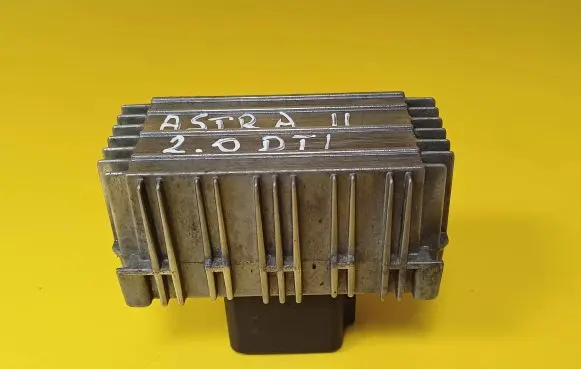 Opel Astra G Glow plug pre-heat relay 09132691 51299008