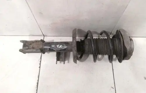 Mercedes-Benz A W176 Front shock absorber/damper A1763233600