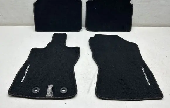 Subaru Crosstrek III Car floor mat set J501SFN150