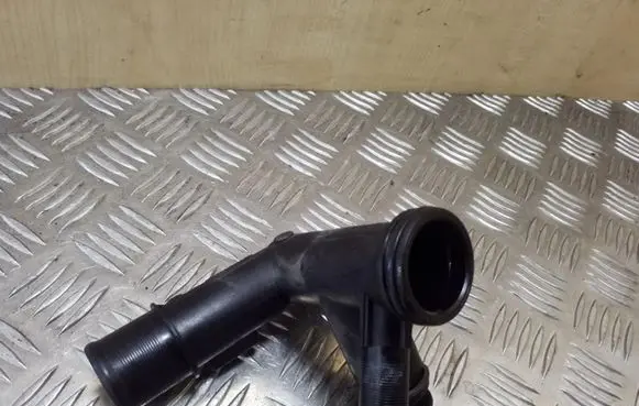 Ford Focus Engine coolant pipe/hose 9671124980