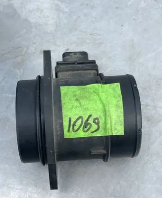 Hyundai i30 Mass air flow meter 9021050002 281642A500 272299239