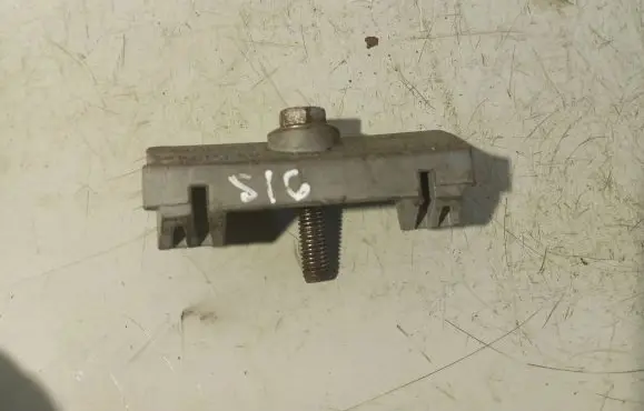 Opel Vectra C Battery bracket 09115187 0086022