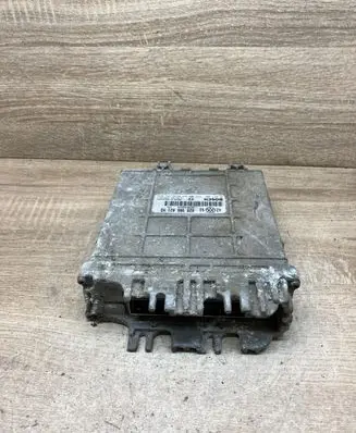 Volkswagen Golf III Engine control unit/module 028906021HD 0281001729