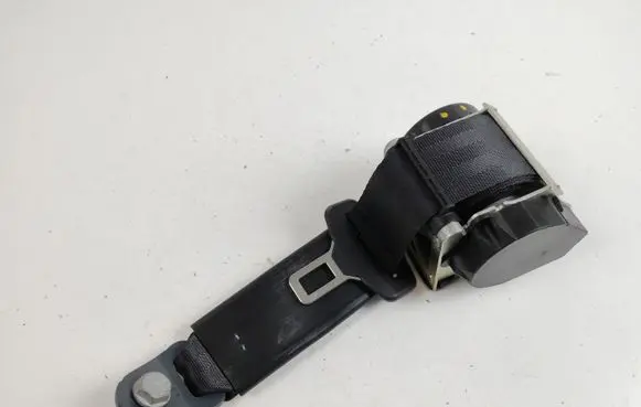 Citroen DS5 Rear seatbelt 98000632XX