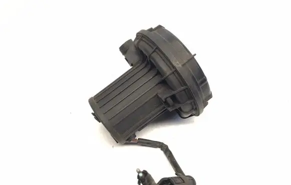 BMW 7 E65 E66 Secondary air pump 72812901