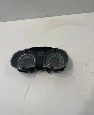 Hyundai ix20 Speedometer (instrument cluster) 940031K070 11001805301U