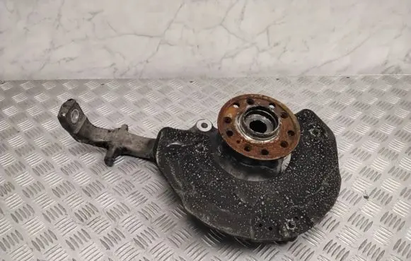 Mercedes-Benz E W213 Front wheel hub