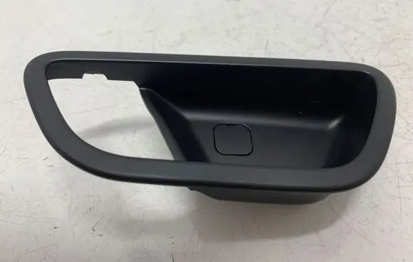 KIA Stonic Front door interior handle trim 82611H8000