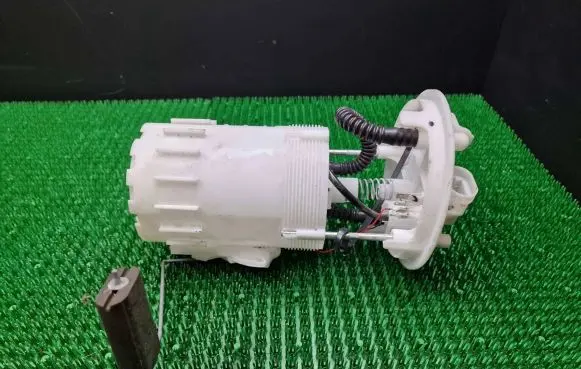 Nissan Primastar In-tank fuel pump