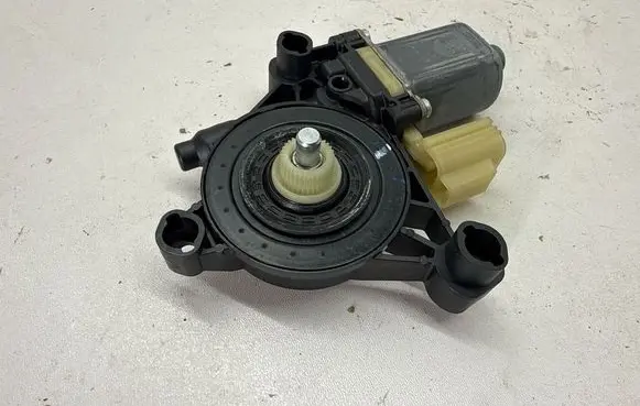 Ford Escape IV Front door window regulator motor CM094080 LJ6Z9923394B CM0940800