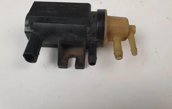 Mercedes-Benz E W212 Turbo solenoid valve A0091533128