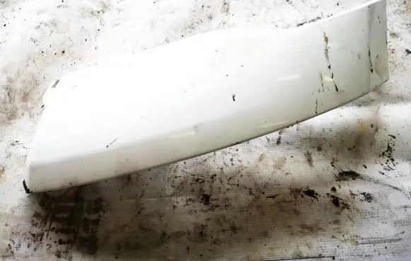 Under headlight/headlamp trim