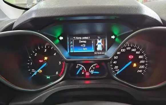 Speedometer (instrument cluster)