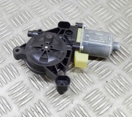 Audi A3 S3 8V Front door window regulator motor E850202100 0130822716