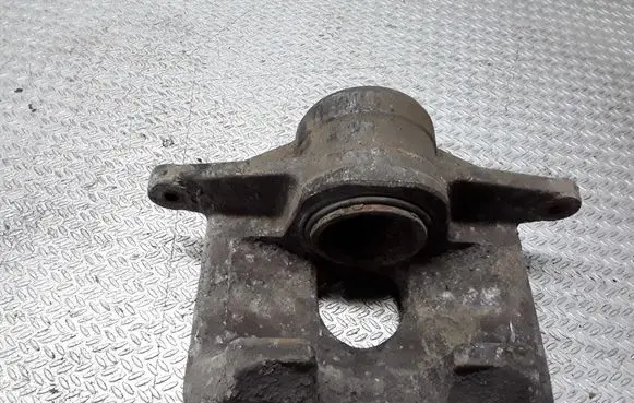 KIA Cerato Front brake caliper