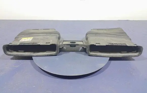 Audi Q7 4L Intercooler air guide/duct channel 4M0129510H
