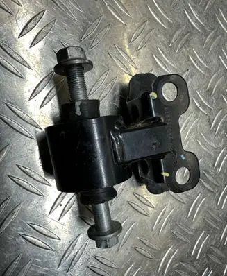 Renault Zoe Gearbox mount 9856271880