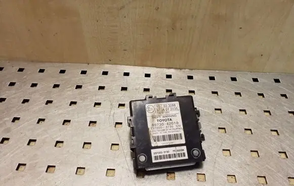 Toyota RAV 4 (XA30) Alarm control unit/module 8973042010 2370003730