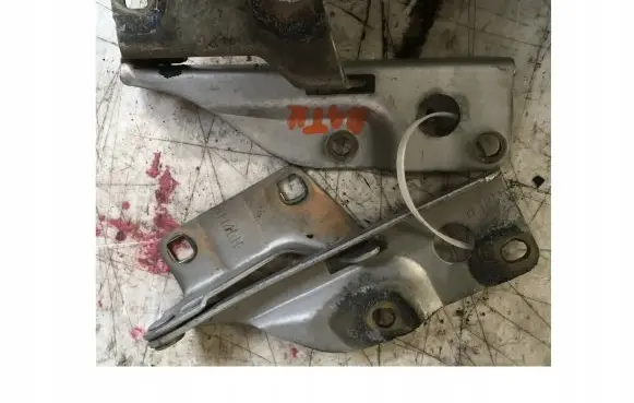 Nissan Pathfinder R51 Engine bonnet/hood hinges