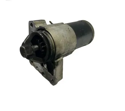 Citroen C4 I Starter motor M000T22471 9663528880