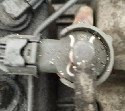 Hyundai i30 Fuel injector 0445110320