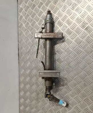 Mercedes-Benz Sprinter W906 Steering wheel axle A9064600916