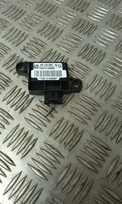 Opel Zafira A Airbag deployment crash/impact sensor 09133263 TGS1419468K