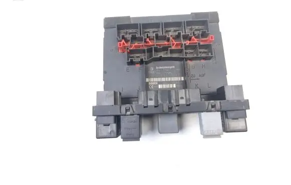 Volkswagen PASSAT B6 Comfort/convenience module 3C8937049D