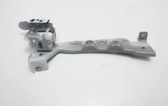 BMW 2 F44 Fender mounting bracket 7450378