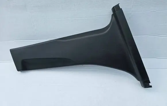 Mazda CX-3 (B) pillar trim (bottom) D10E68220