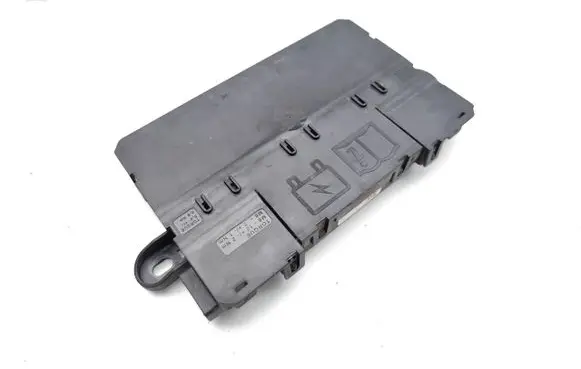 Land Rover Defender Fuse module HPLA14A073KA E15185400