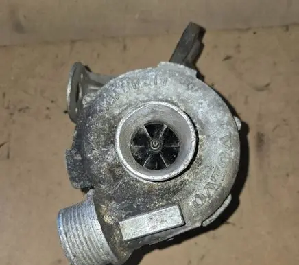 Volvo S60 Turbo 8653146