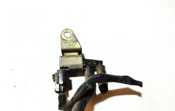 Subaru Legacy Turbo solenoid valve k5t48479 5707