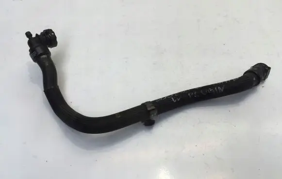 Peugeot 3008 II Engine coolant pipe/hose 9822405680