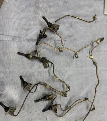 Mercedes-Benz S W126 Fuel injector supply line/pipe 