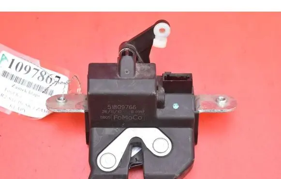 Ford Ka Tailgate/trunk/boot lock/catch/latch 51809766