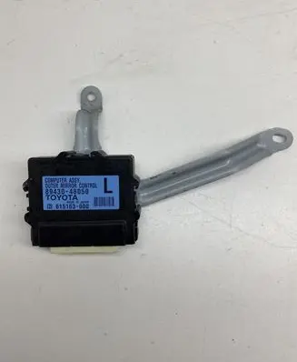 Lexus RX 330 - 350 - 400H Wing mirror control module 8943048050