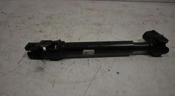 Opel Zafira C Steering column universal joint