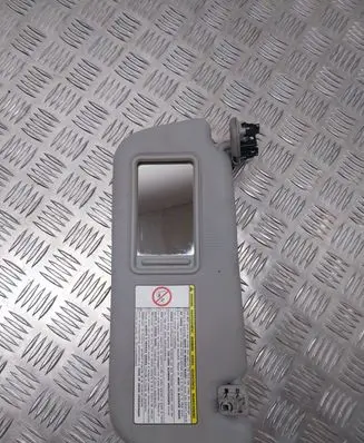 Toyota Avensis T270 Sun visor