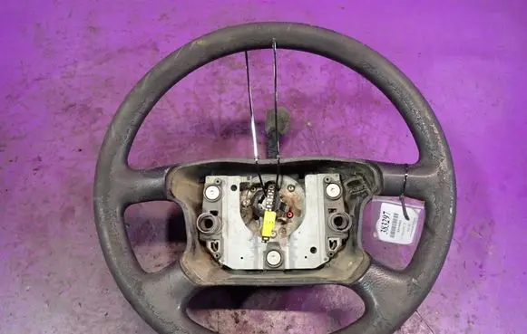 Volkswagen Transporter - Caravelle T4 Steering wheel 