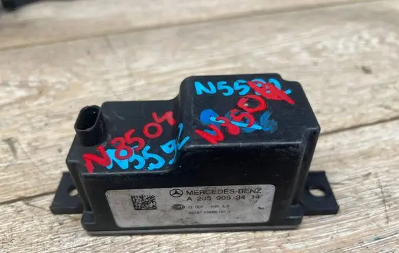 Mercedes-Benz CL C215 Voltage converter inverter A2059053414