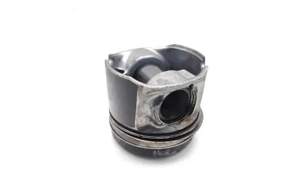 BMW 3 E90 E91 Piston N47D20C