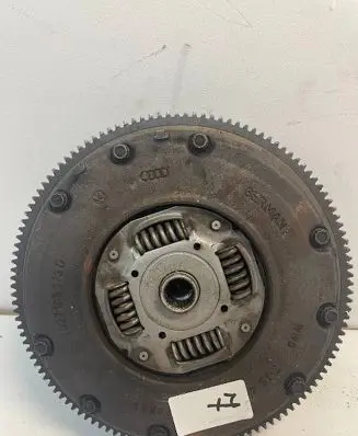 Volkswagen Golf IV Flywheel 027105273D