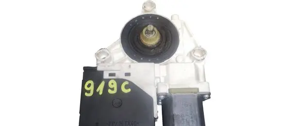 Volkswagen Golf V Front door window regulator motor 1K0959792G 5M1837402B 1K0959702K