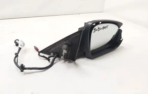 Maserati Levante Front door electric wing mirror