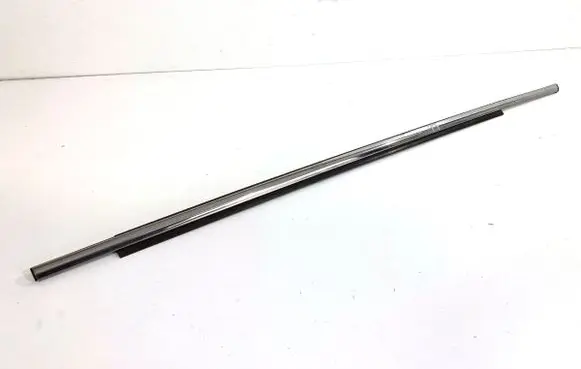 Toyota Auris E180 Rear door glass trim molding 