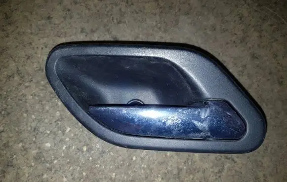BMW 5 E39 Rear door interior handle 7032926